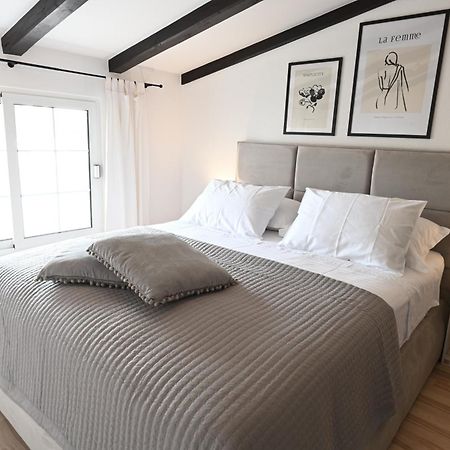 Apartment Kokolo Sea View Hvar Hvar Town Buitenkant foto